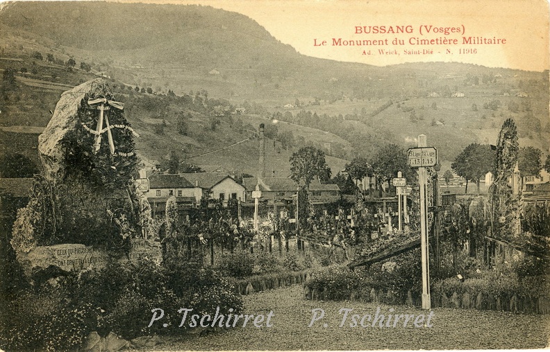 Bussang-L-e-Monument-du-Cimetiere-Militaire-1914-r