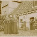 Husseren-Wesserling-Schilling-Madeleine-Brueder-Marie-1903-devient-le-cafe-Uhlen-r