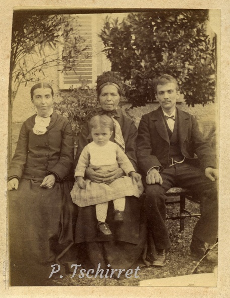 Ludwig-famille-Husseren-Wesserling-1900.jpg