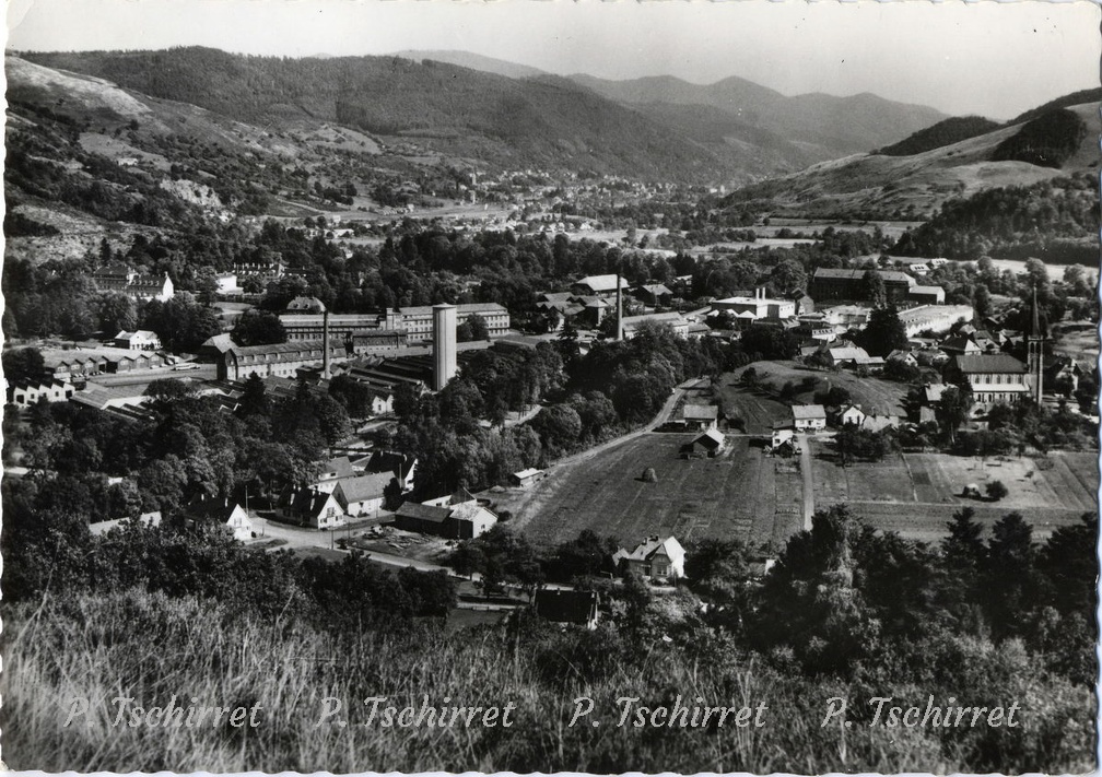 Husseren-vue-du-Winckel-et-centre-1970-01