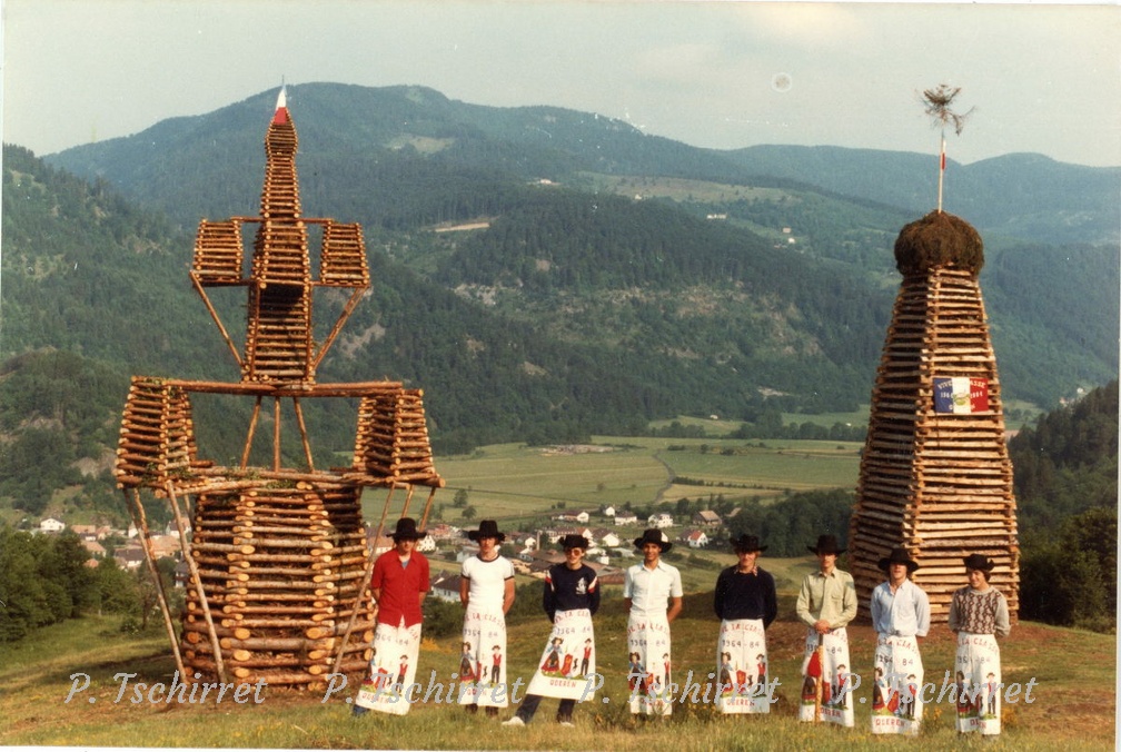 Oderen-feu-de-la-Saint-Jean-1964-1984-r