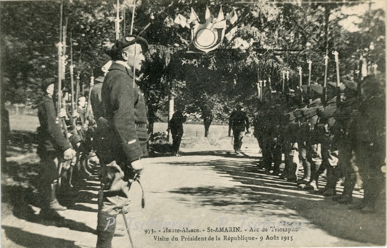 St-Amarin-visite-du-President-Arc-de-Triophe-1915-2-r.jpg