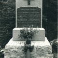 Urbes-Monument-du-Steingraben-24-septembre-1945-r