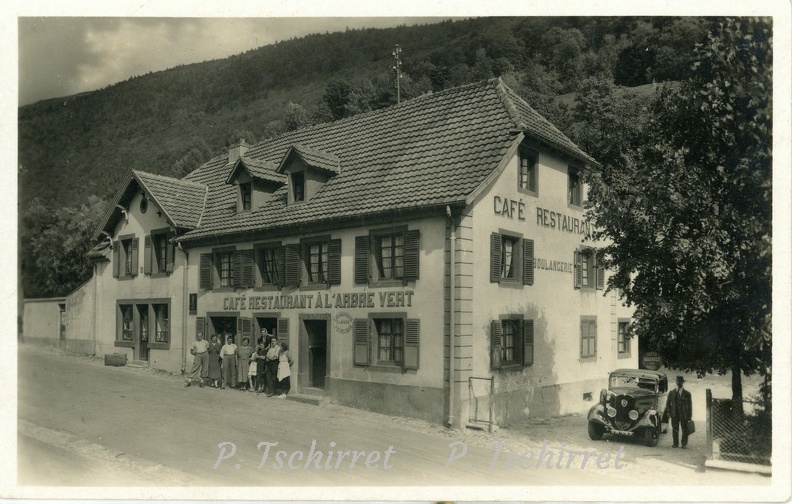 Wildenstein-Cafe-Restaurant-a-L-Arbre-Vert-E-Burey-1948-r.jpg