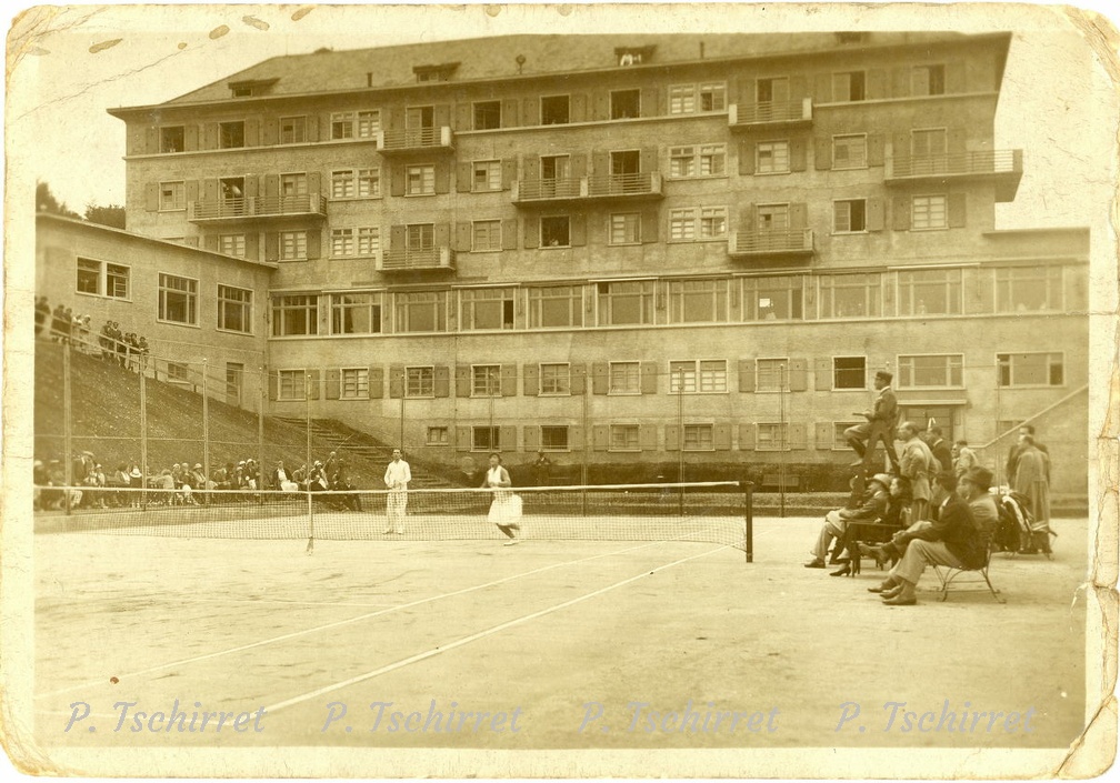 Markstein-Vue-sur--Hotel-et-court-de-tennis-et-Plan-1939 r
