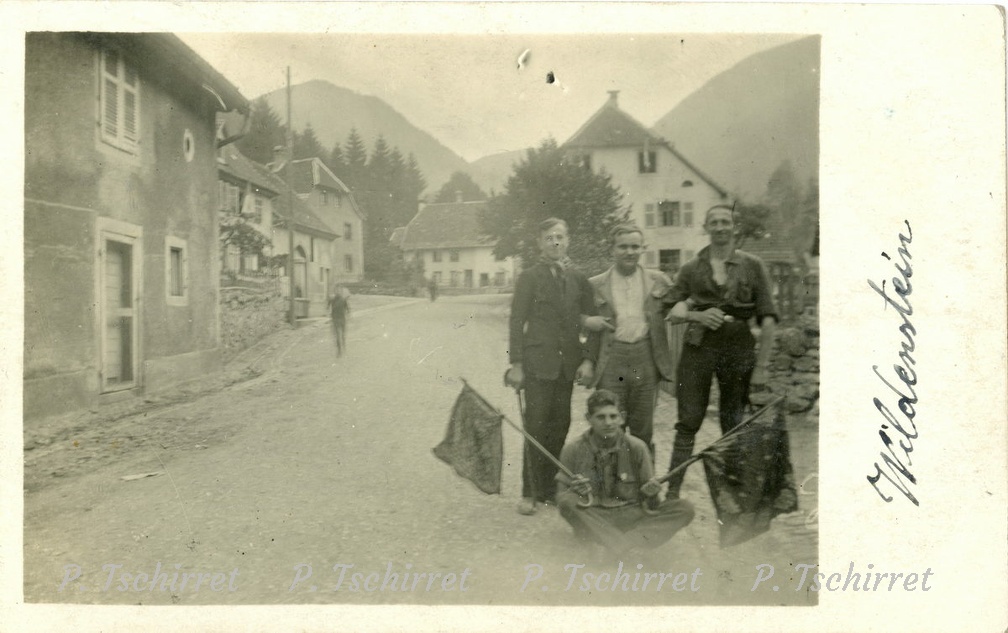 Wildenstein-Jeunes-a-entree-du-village-1928-r